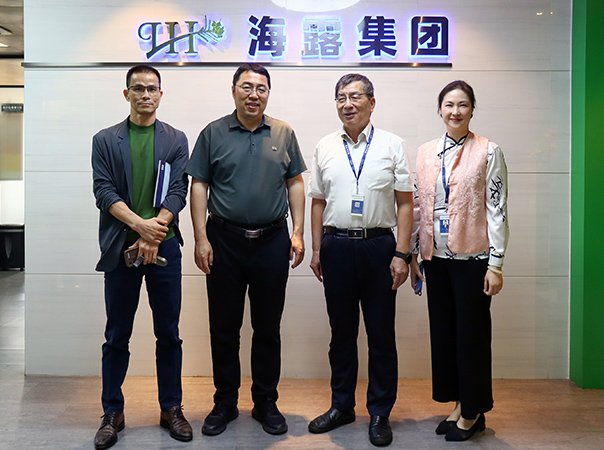 �й�ũ��Ժ��ϯ��ѧ�ҵ���װ�Ϲ�NG28ģʽ������̽ũ��Ʒ��ͨ���辶